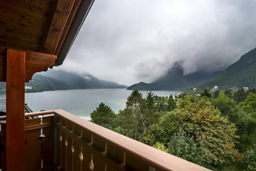 Lake&Nature Hotel Gloria Molveno Habitación foto